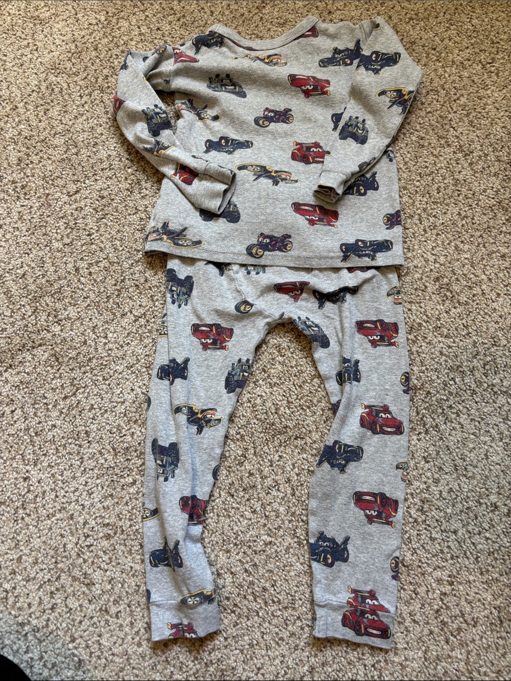 Baby Gap DC Vehicles Gray 100% Organic Cotton Pajama Set Size 4 | Batman | - Picture 4 of 5